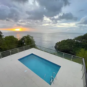 Apartment Vino Lucia, Marigot Bay